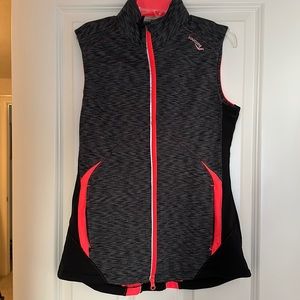 Saucony athletic vest